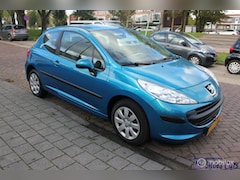Peugeot 207 - 1.4-16V XR