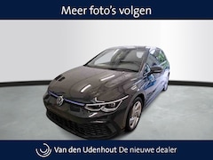 Volkswagen Golf - GTE 1.4 TSI eHybrid 245pk PHEV / Navigatie / Stoelverwarming / LED