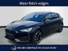 CUPRA Leon - 1.4 TSI eHybrid 204pk PHEV Adrenaline / Navigatie / Adaptive Cruise / Kuipstoelen