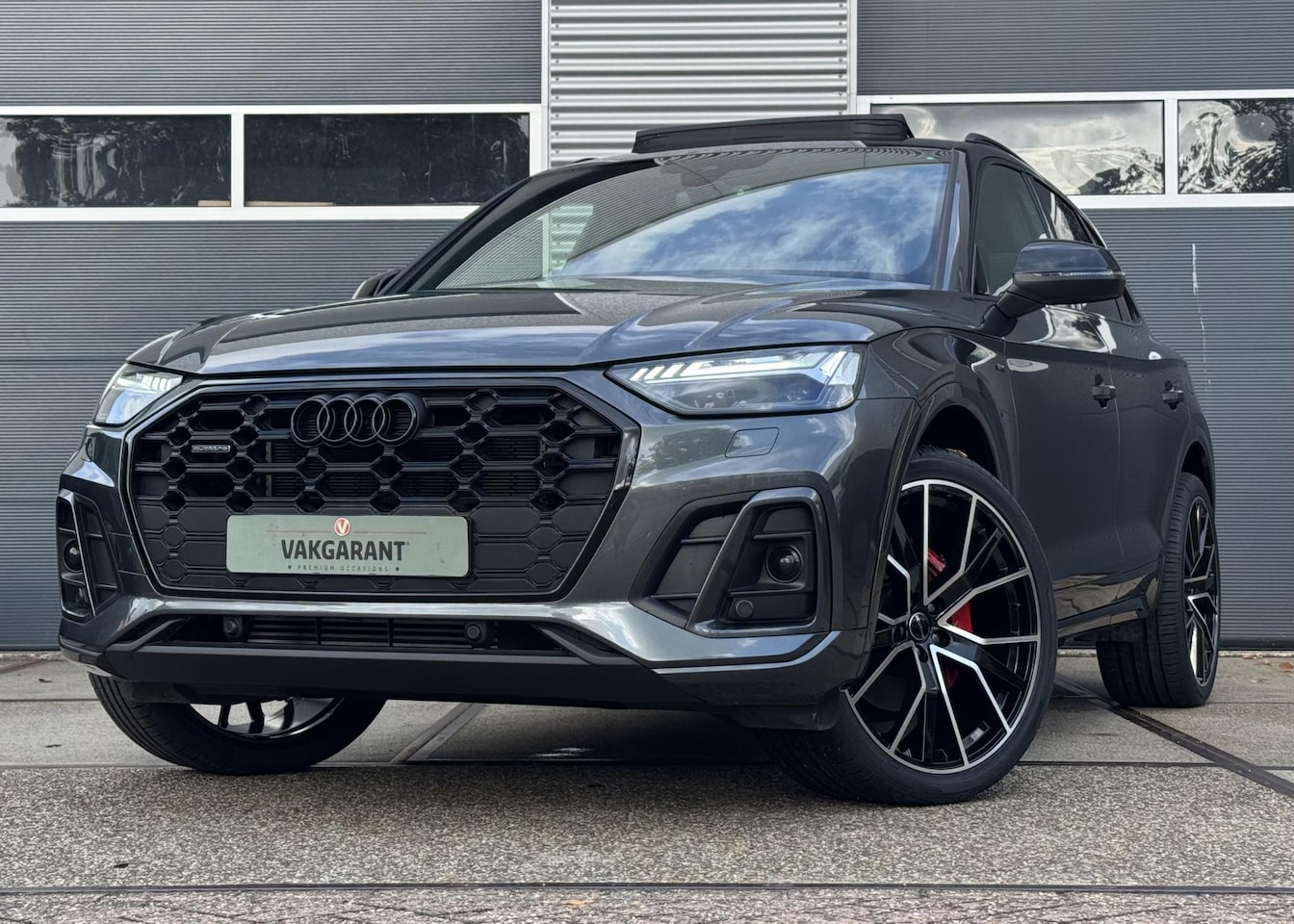 Audi Q5 - 55 TFSI e S edition Competition |Pano |Sfeer |Stoelverw. - AutoWereld.nl