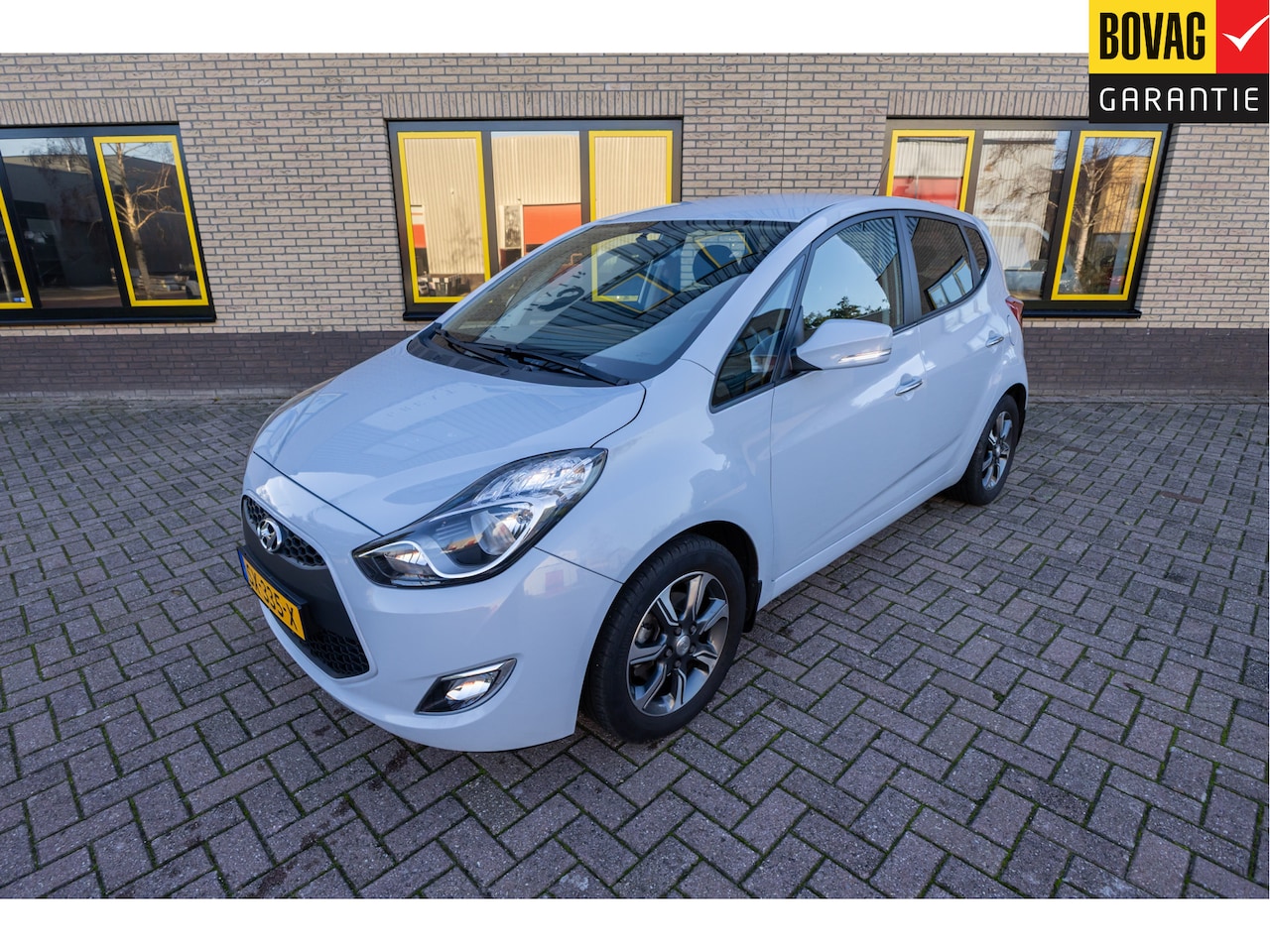 Hyundai ix20 - 1.6i Go! Automaat Camera, Navi, Airco, Cruise - AutoWereld.nl