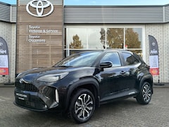 Toyota Yaris Cross - HYBRID 115 STYLE PANO-DAK STOEL/STUURVERW NAVI APPLE/ANDROID HEAD-UP EL-ACHTERKLEP KEYLESS
