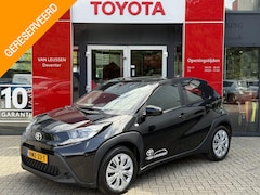 Toyota Aygo X - PLAY AUTOMAAT AD-CRUISE EL-RAMEN AIRCO PARKEERCAMERA