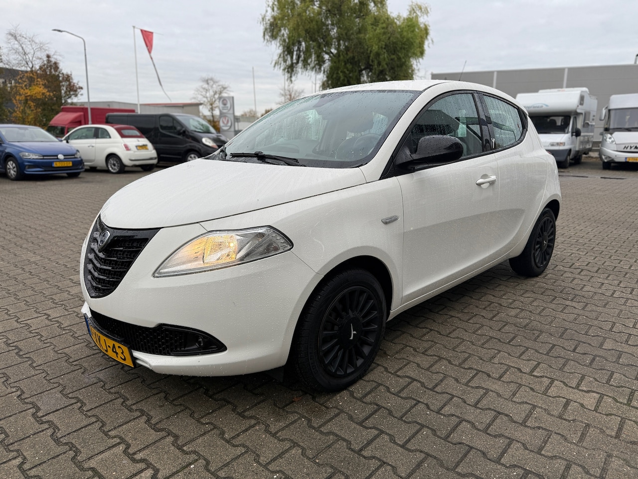 Lancia Y(psilon) - Ypsilon 0.9 TwinAir Elefantino Plus - AutoWereld.nl