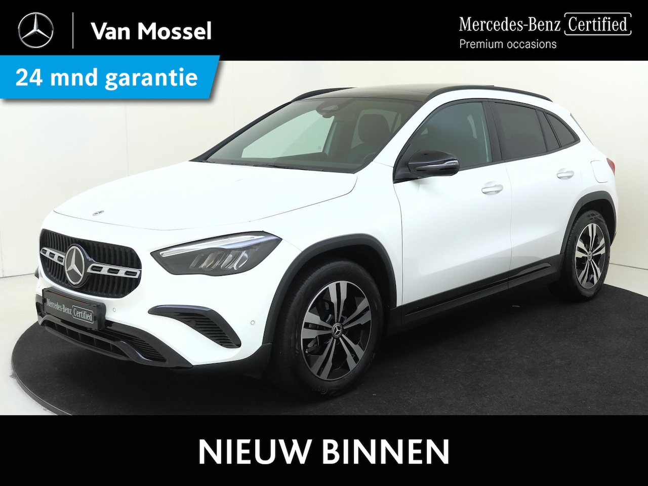 Mercedes-Benz GLA-Klasse - 180 Star Edition Luxury Line Panoramadak / Keyless / Parkeercamera / Privacy Glass / Sfeer - AutoWereld.nl