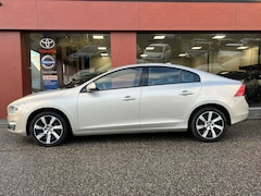 Volvo S60 - 1.5 T2 Polar+ Dynamic | Automaat | Nav | Leer | 18"LMV