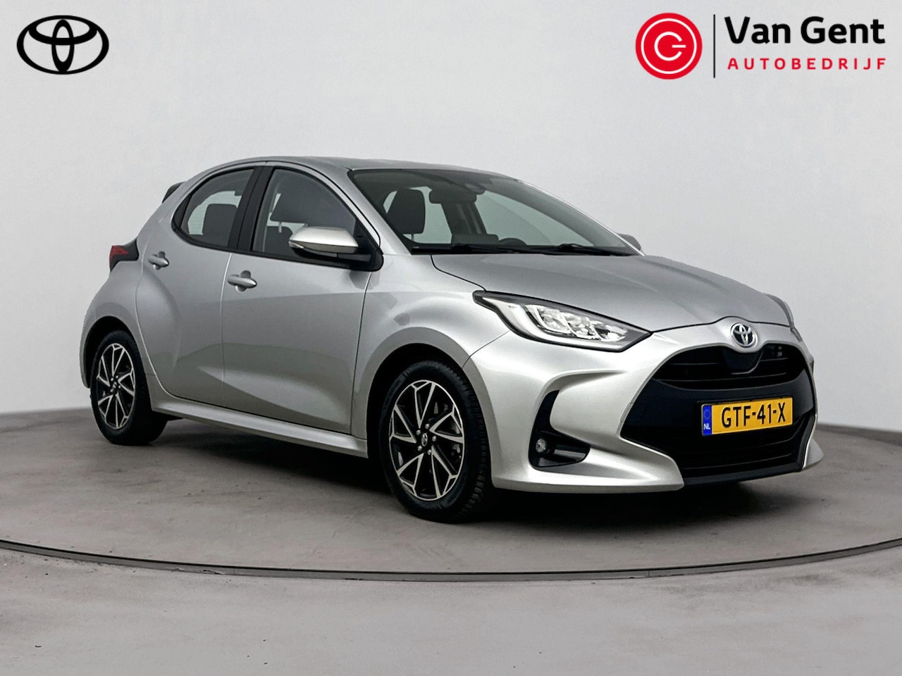 Toyota Yaris - 1.5 Hybrid Dynamic | Navigatie | LED | Clima | Apple Carplay / Android Auto - AutoWereld.nl