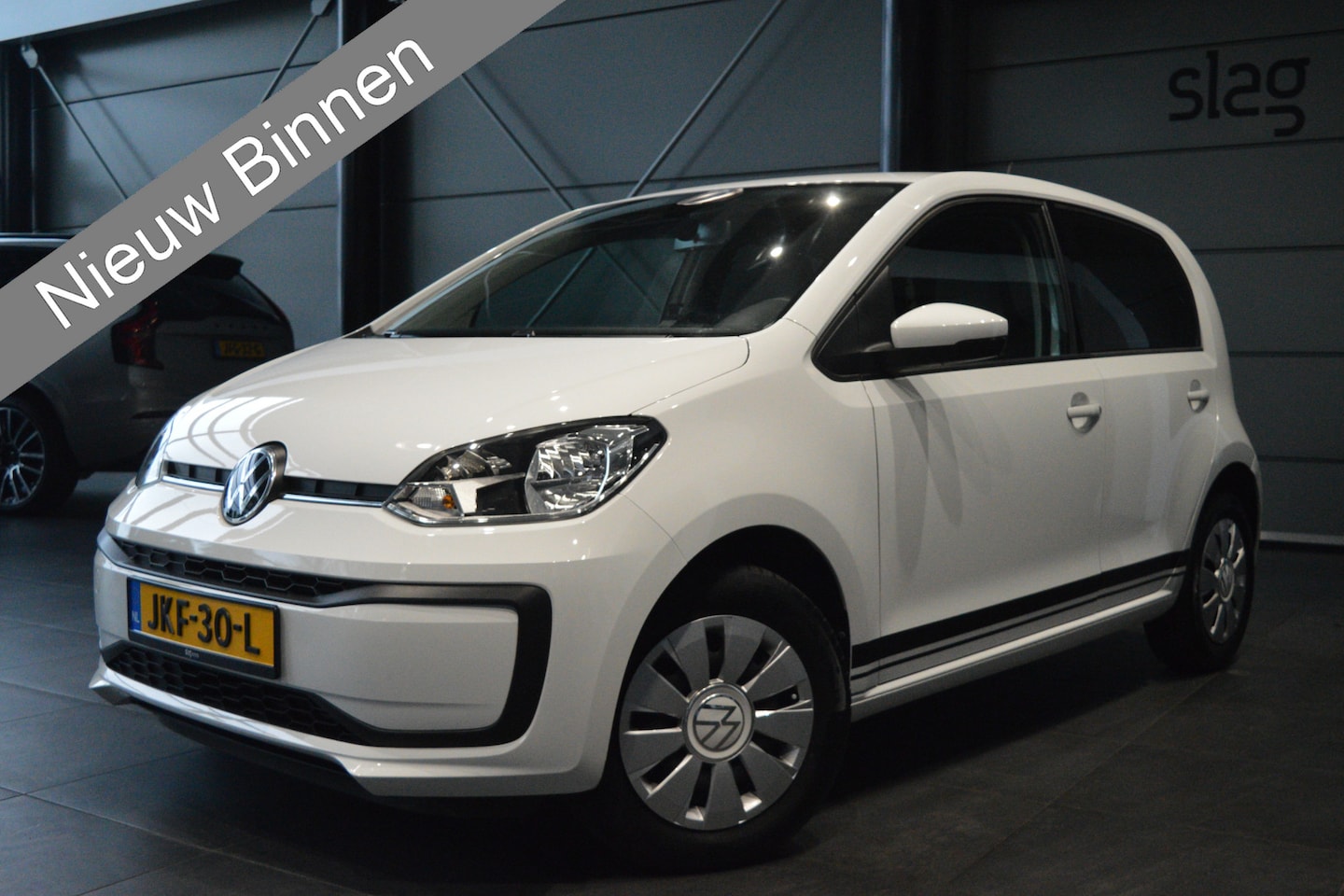 Volkswagen Up! - 1.0 Edition clima getint glas 66 pk !! - AutoWereld.nl