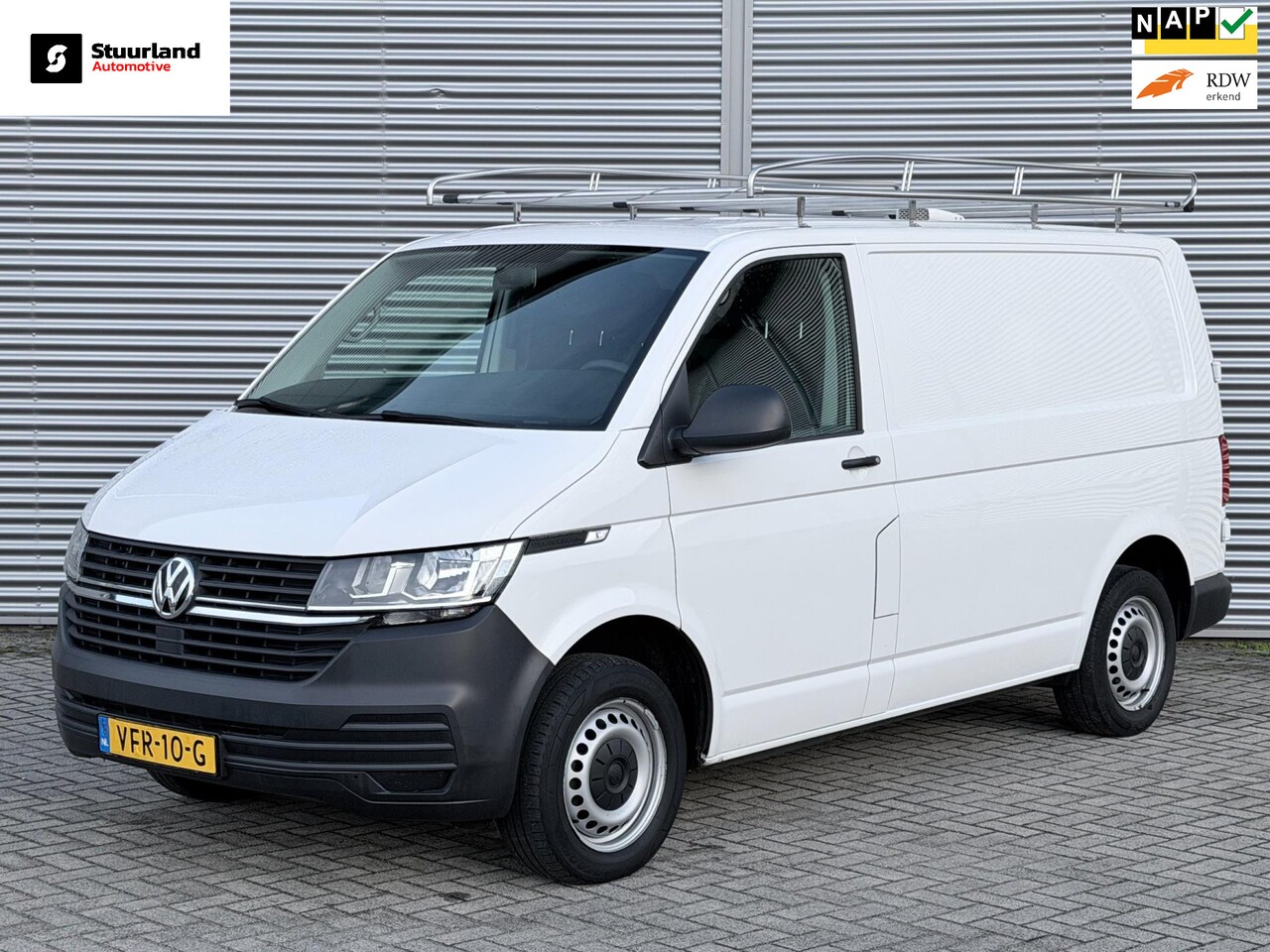 Volkswagen Transporter - 2.0 TDI L1H1 Airco/ Cruise/ PDC/ Trekhaak/ Imperiaal/ - AutoWereld.nl