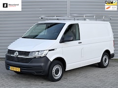 Volkswagen Transporter - 2.0 TDI L1H1 Airco/ Cruise/ PDC/ Trekhaak/ Imperiaal/
