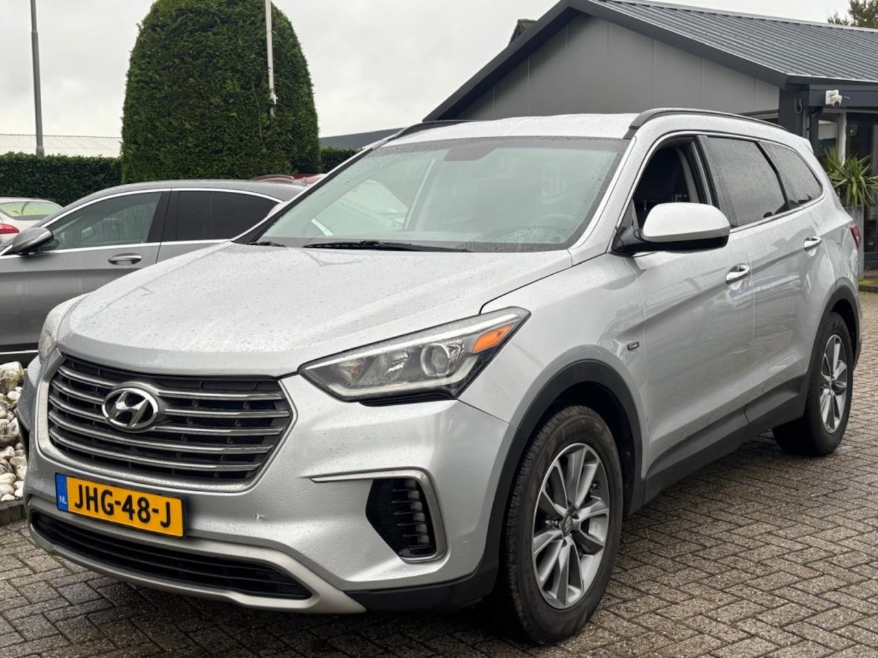 Hyundai Santa Fe - 3.3 V6 2017 Benzine 7-Persoons Automaat Voyager Routan - AutoWereld.nl