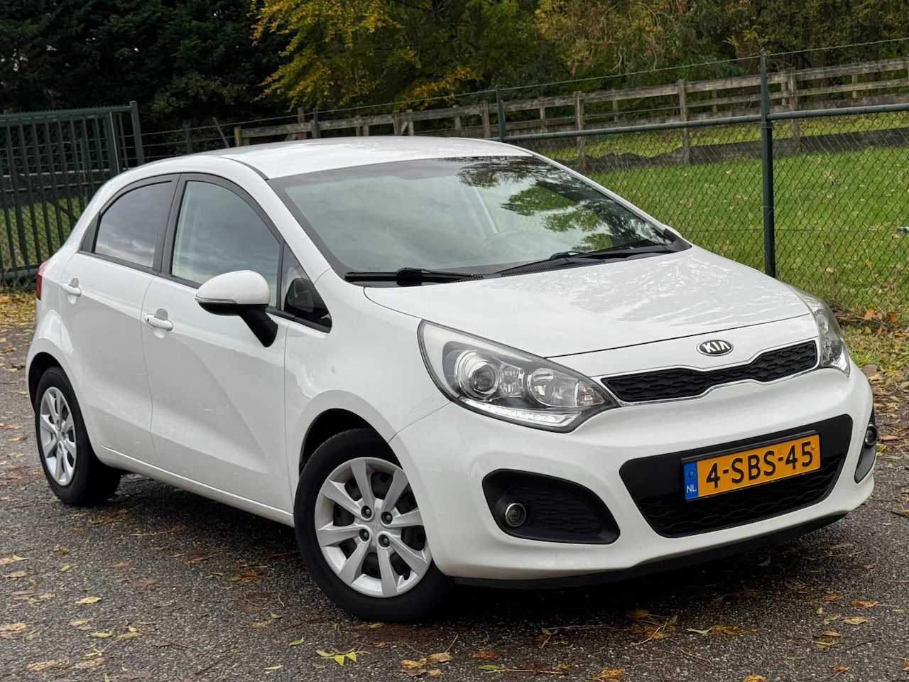 Kia Rio - 1.2 CVVT Super Pack /Navi/Cruise/Airco/ - AutoWereld.nl
