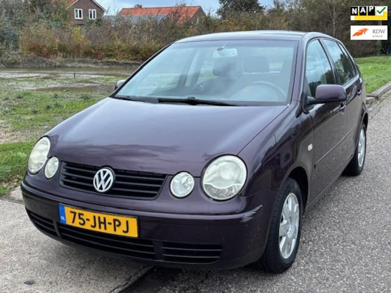 Volkswagen Polo - 1.4-16V Highline 5-Drs Airco Electric pakket LMV 14" ABS Sportstoelen EBD Cruisecontrol De - AutoWereld.nl