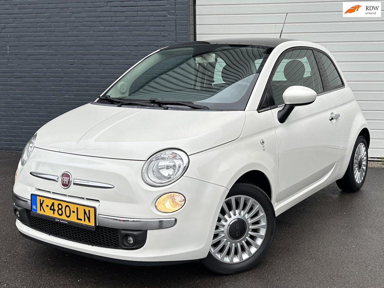 Fiat 500 - 1.2 Lounge PANO/AIRCO/PDC/ELKPAKKET - AutoWereld.nl