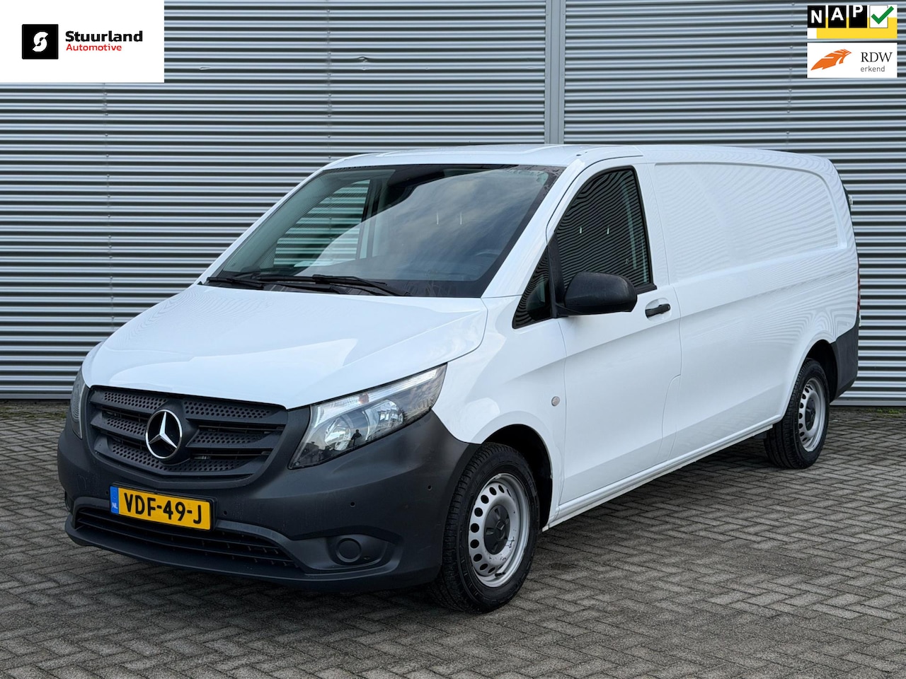 Mercedes-Benz Vito - 111 CDI Extra Lang L3 Airco/ Navi/ Cruise/ Trekhaak/ PDC V+A/ - AutoWereld.nl