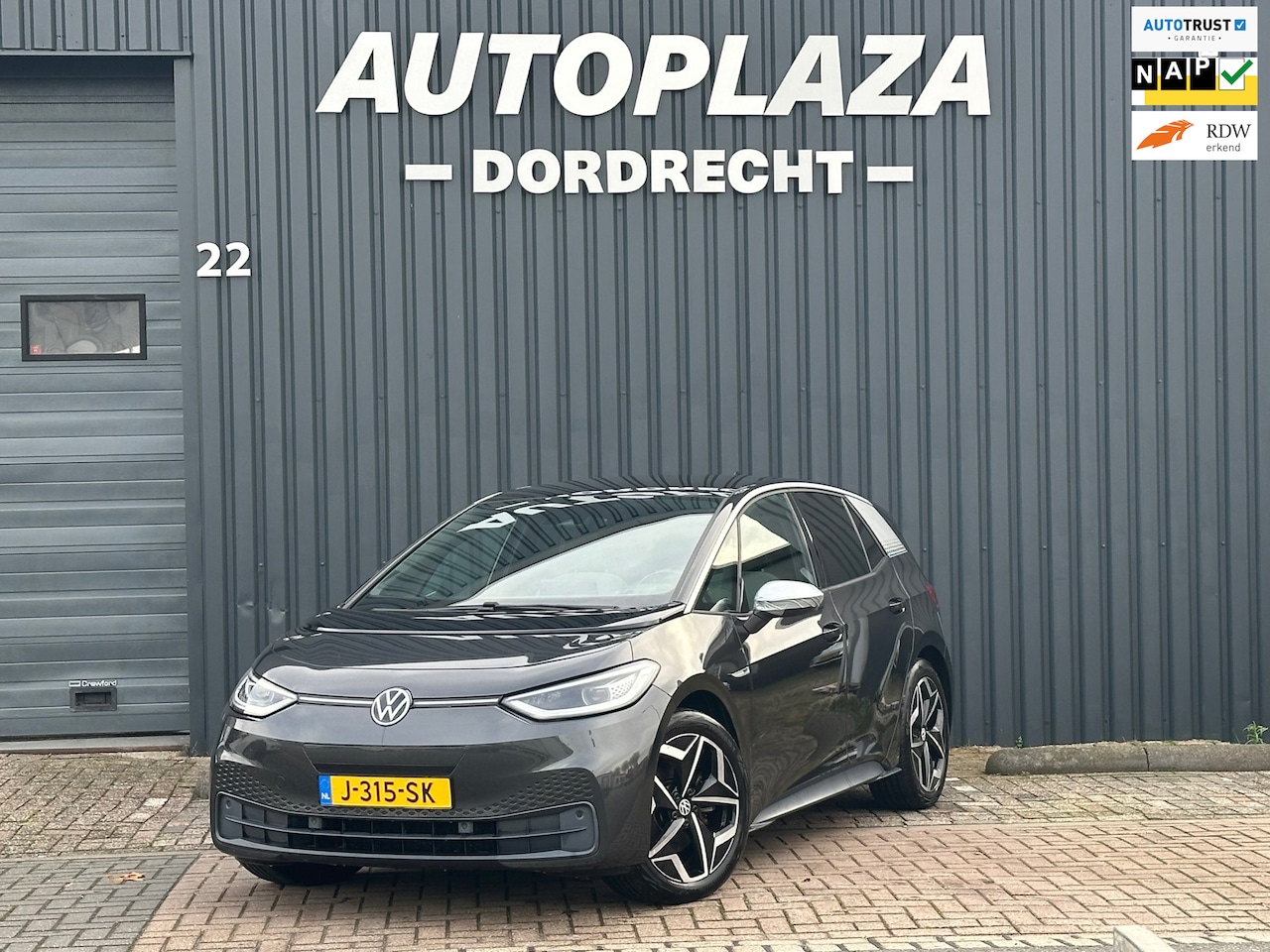 Volkswagen ID.3 - First Plus 58 kWh Camera /Stoelverw./ PDC - AutoWereld.nl