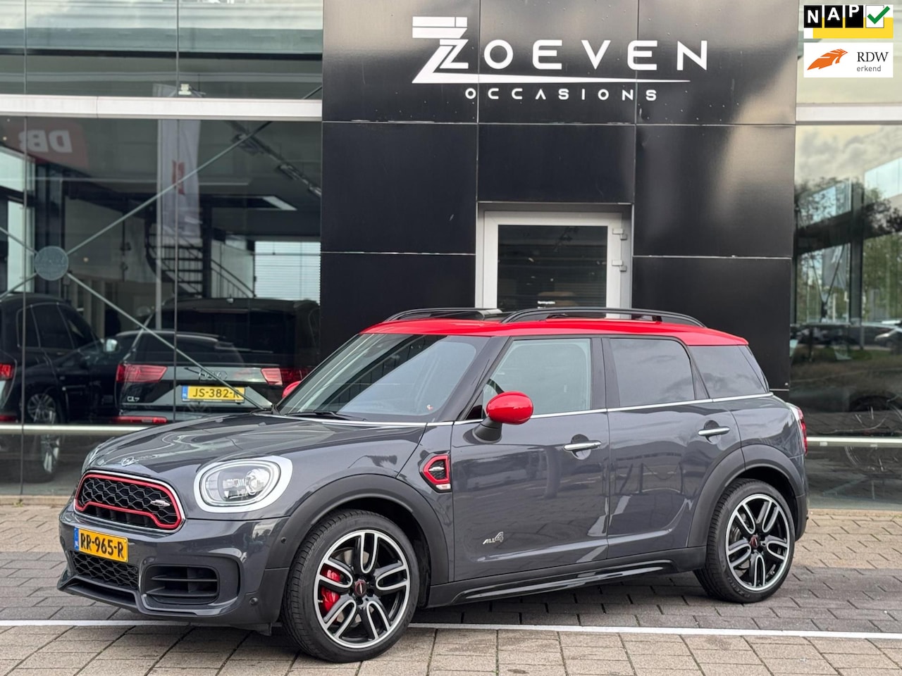 MINI Countryman - 2.0 John Cooper Works ALL4 Chili Mini 2.0 John Cooper Works ALL4 Chili - AutoWereld.nl