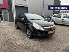 Opel Corsa - 1.4-16V Enjoy Airco Nw APK Goed Onderhouden