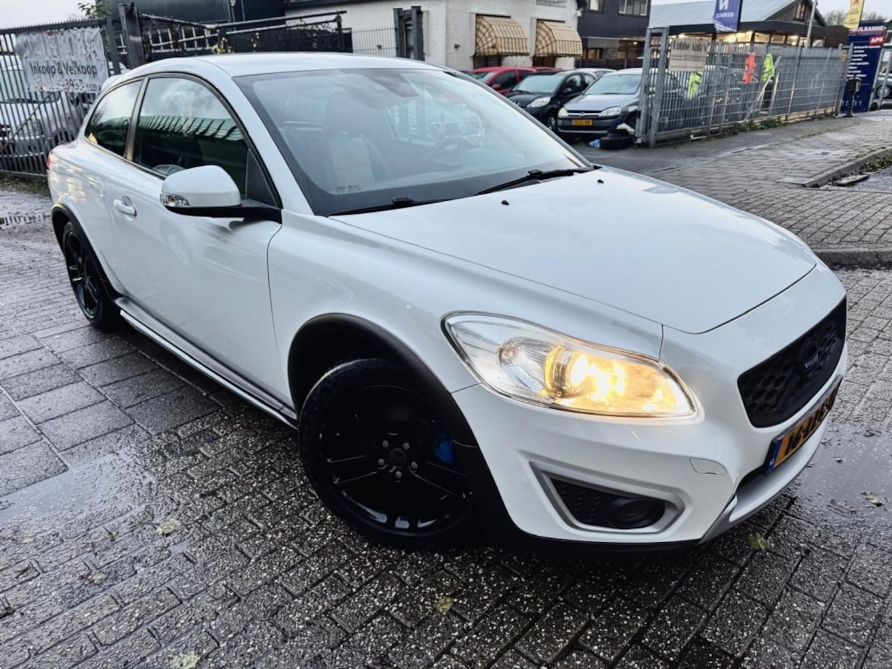 Volvo C30 - 1.6 Momentum 1.6 Momentum - AutoWereld.nl