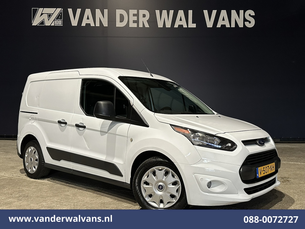 Ford Transit Connect - 1.5 TDCI L1H1 Euro6 Airco | Cruisecontrol | Trekhaak Parkeersensoren - AutoWereld.nl