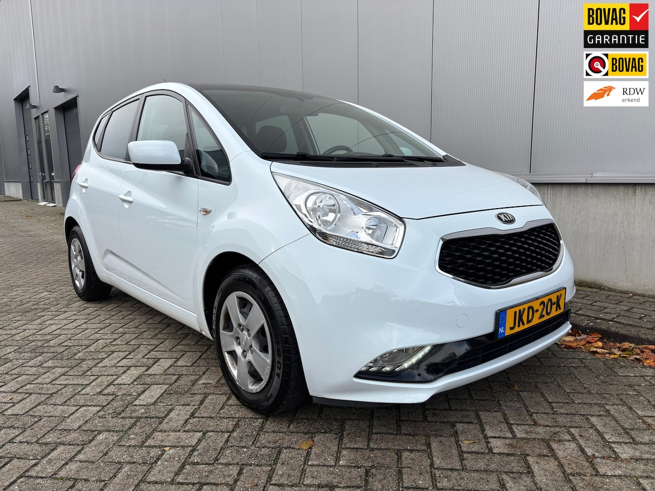 Kia Venga - 1.4 CVVT DynamicLine 1.4 CVVT DynamicLine - AutoWereld.nl
