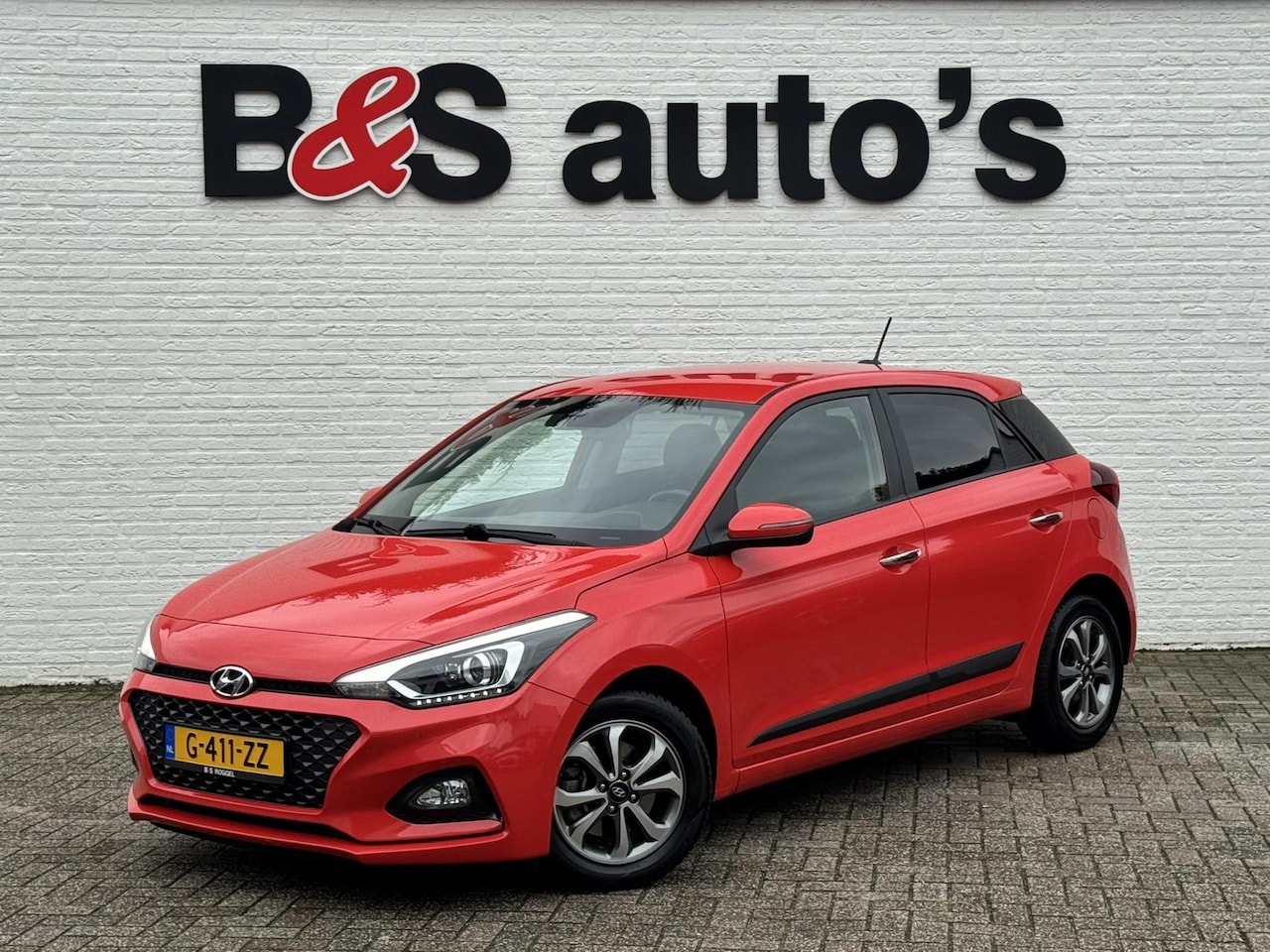 Hyundai i20 - 1.0 T-GDI Premium Cruise control Climate control Keyless Parkeersensoren v/a Navigatie App - AutoWereld.nl