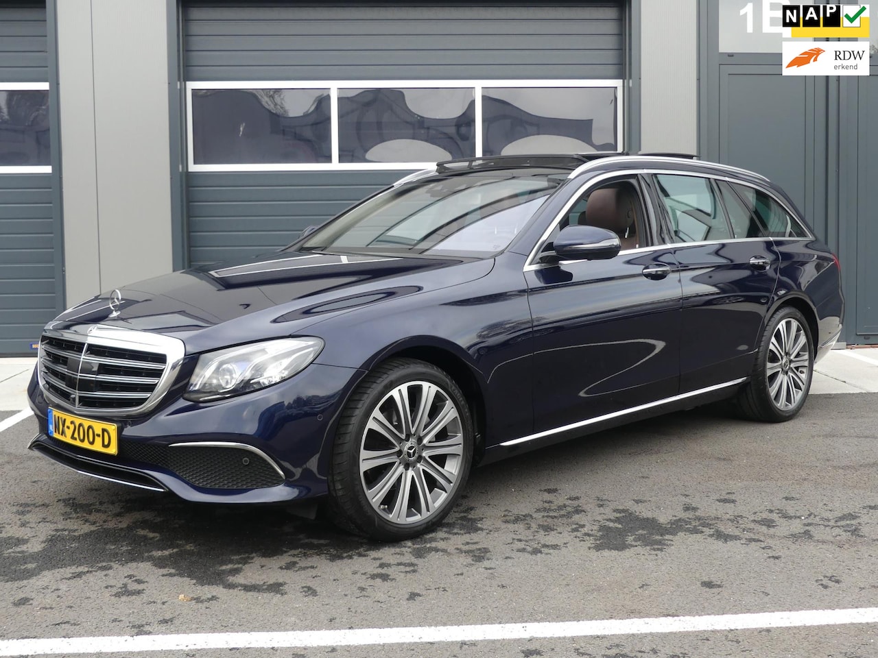 Mercedes-Benz E-klasse Estate - 200 Automaat Prestige Plus Pano/ Schuifdak /Wide Screen / Navi/Burmester/ Sfeerverlichting - AutoWereld.nl