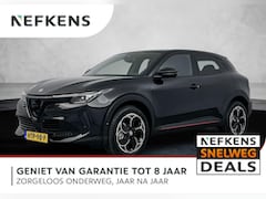 Alfa Romeo Junior - 1.2 Turbo Hybrid Ibrida Q4 | Sport Pack | Panoramadak | verwarmbare vooruit | Apple Carpla