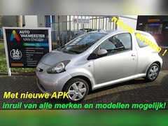 Toyota Aygo - 1.0-12V +
