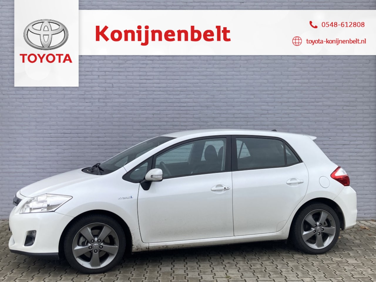 Toyota Auris - 1.8 Hybrid Executive Business Automaat 5-deurs | NL auto | Navi - AutoWereld.nl
