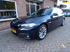 BMW 5-serie Touring - 520i Last Minute Edition Automaat / Leder / Navi / Trekhaak