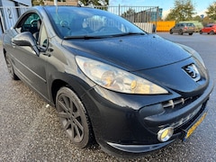 Peugeot 207 CC - 1.6 VTi Roland Garros 2008