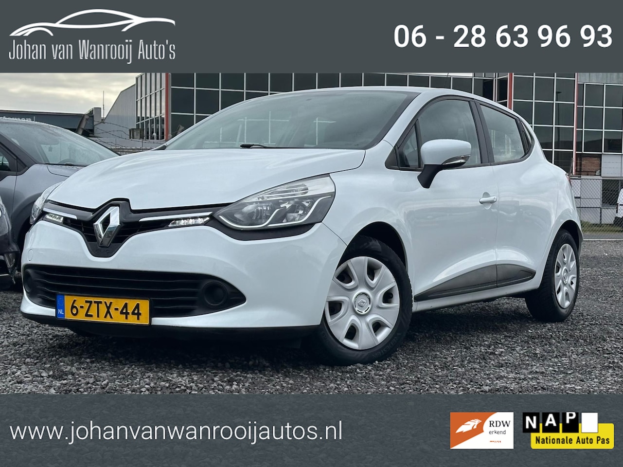 Renault Clio - 0.9 TCe Expression/AIRCO/NW APK/NAVI - AutoWereld.nl
