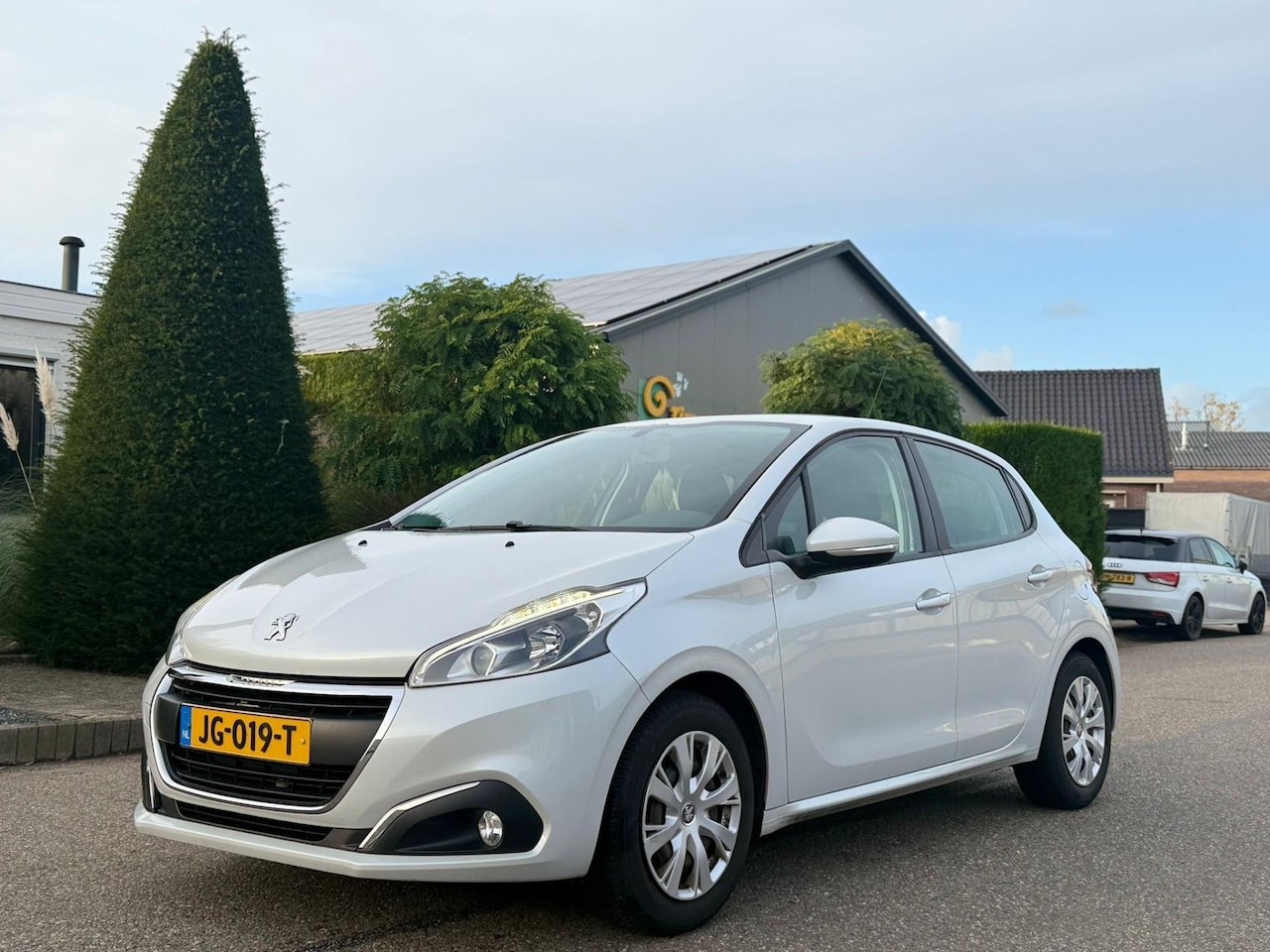 Peugeot 208 - 1.2 PureTech Active 2015 Navi/Airco - AutoWereld.nl