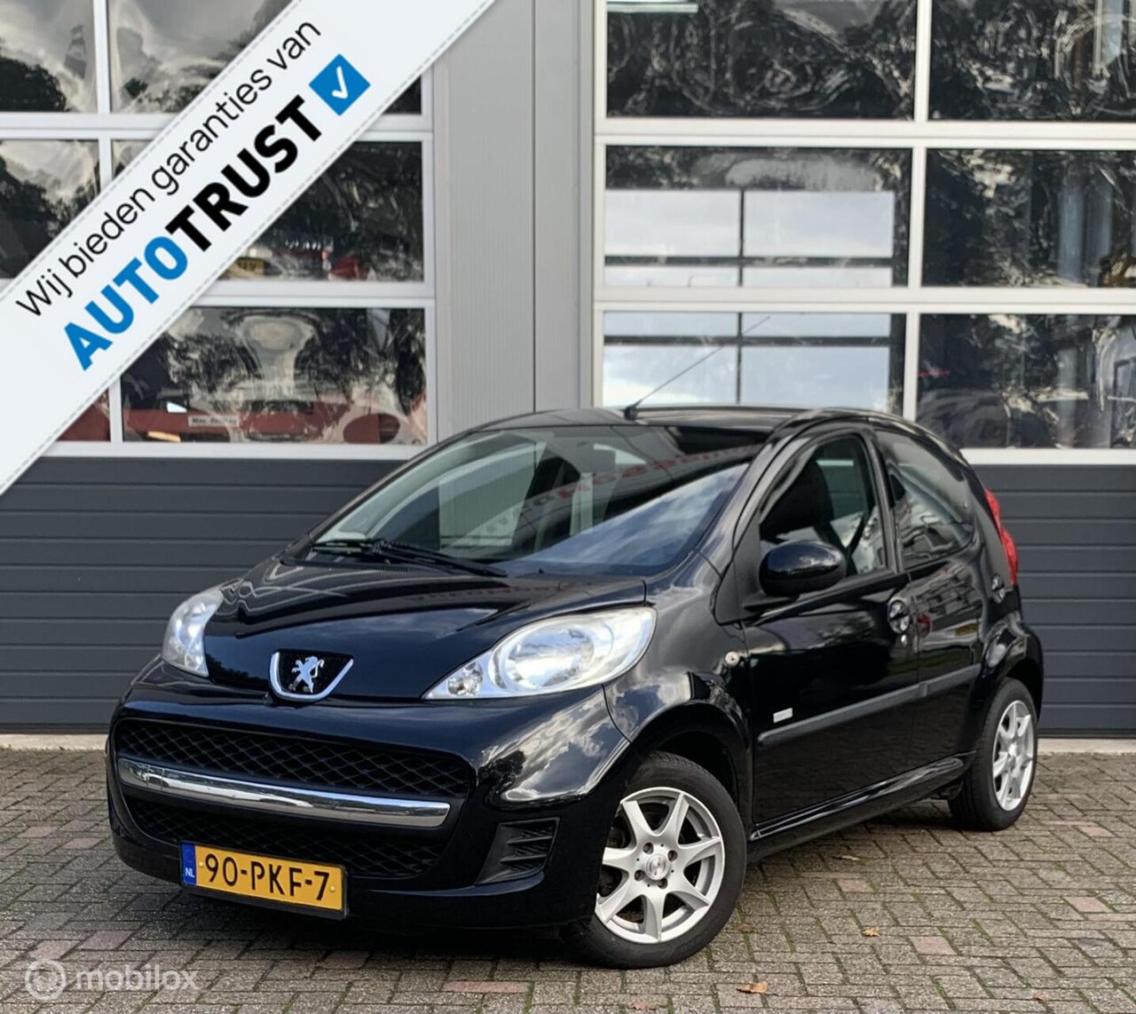 Peugeot 107 - 1.0-12V Millesim 200 AIRCO - AutoWereld.nl