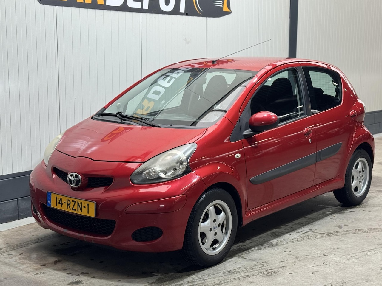 Toyota Aygo - 1.0-12V Comfort Navigator 1.0-12V Comfort Navigator - AutoWereld.nl