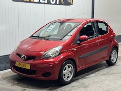 Toyota Aygo - 1.0-12V Comfort Navigator