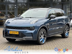 Lynk & Co 01 - 1.5 Panoramadak/360 Camera/Clima/Cruise/Stoelverwarming/Apple-carplay
