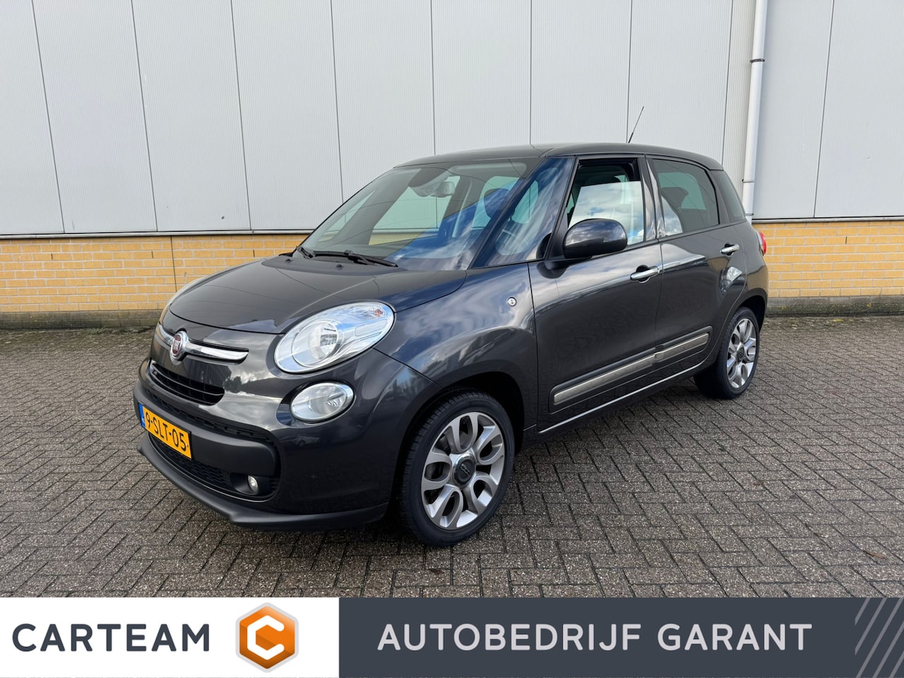 Fiat 500 L - 0.9 TwinAir Lounge Panoramadak / Climate / Cruise - AutoWereld.nl