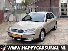 Ford Mondeo - 1.8-16V First Edition, AIRCO, APK, NAP
