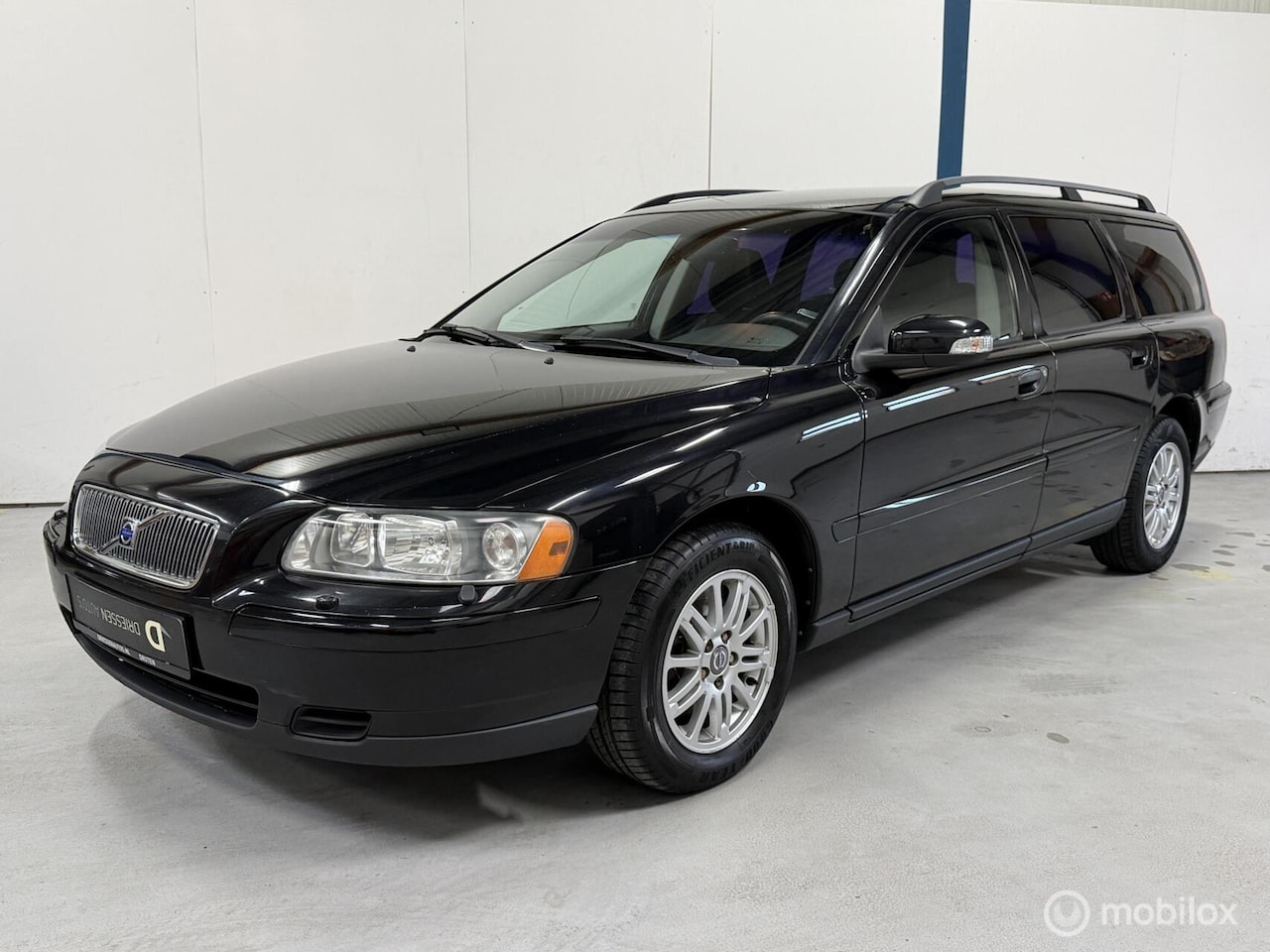 Volvo V70 - 2.4 Kinetic 170PK / YOUNGTIMER - AutoWereld.nl