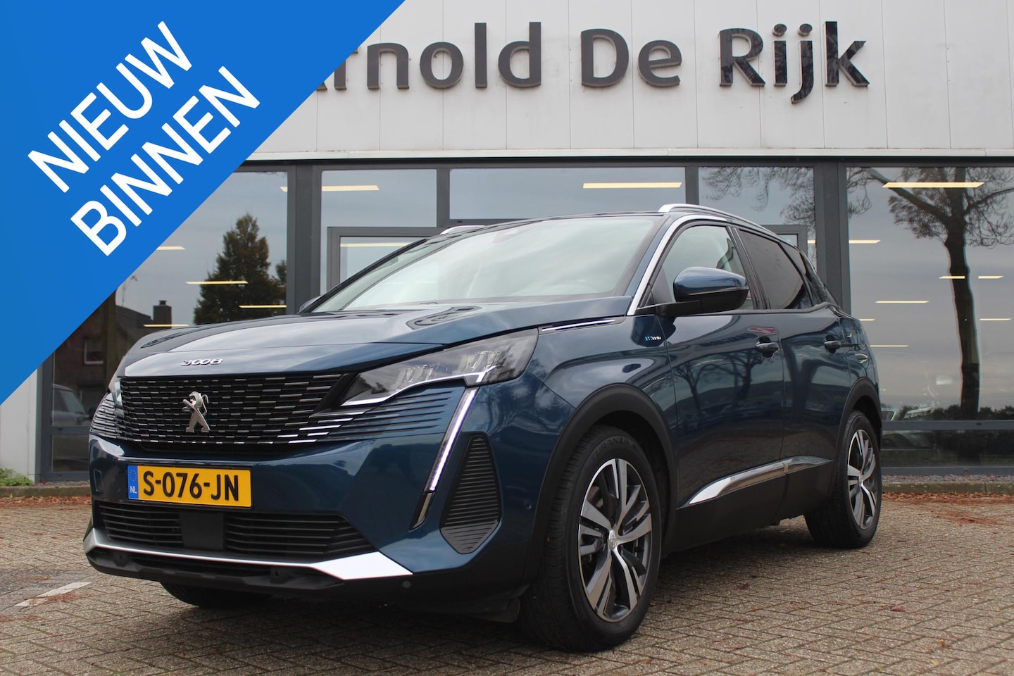 Peugeot 3008 - 1.6 HYbrid 225 Blue Lease Allure 1.6 HYbrid 225 Blue Lease Allure - AutoWereld.nl