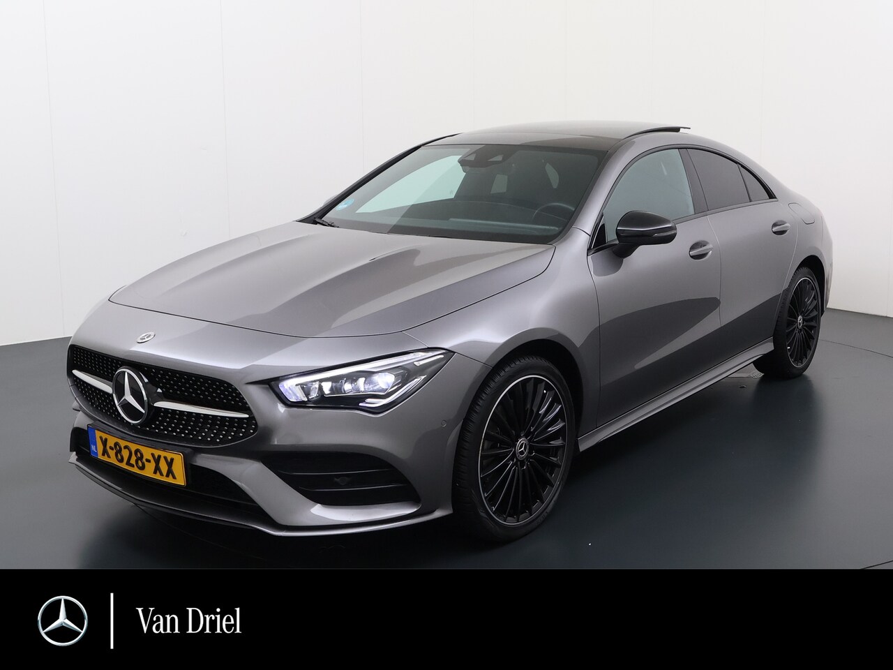 Mercedes-Benz CLA-Klasse - CLA 250 e Coupé AMG Line Night | Pano Multibeam Sound Night - AutoWereld.nl