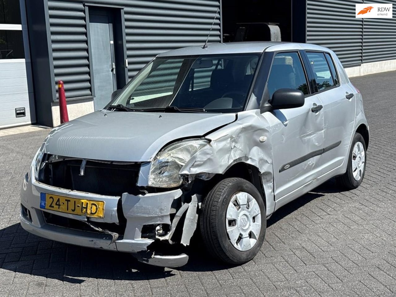 Suzuki Swift - 1.3 GA 1.3 GA - AutoWereld.nl