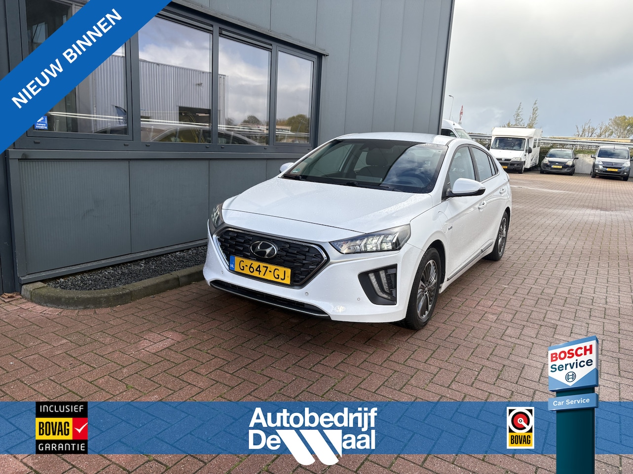 Hyundai IONIQ - 1.6 GDi PHEV Premium TREKHAAK/LEDER/KEYLESS/CAMERA/PDC/WINTERPACK - AutoWereld.nl