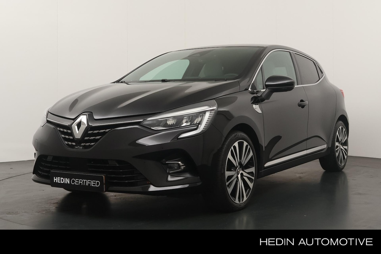 Renault Clio - 1.3 130pk TCe Initiale Paris Automaat | Parkeer Camera | Stoelverwarming | Adaptieve Cruis - AutoWereld.nl