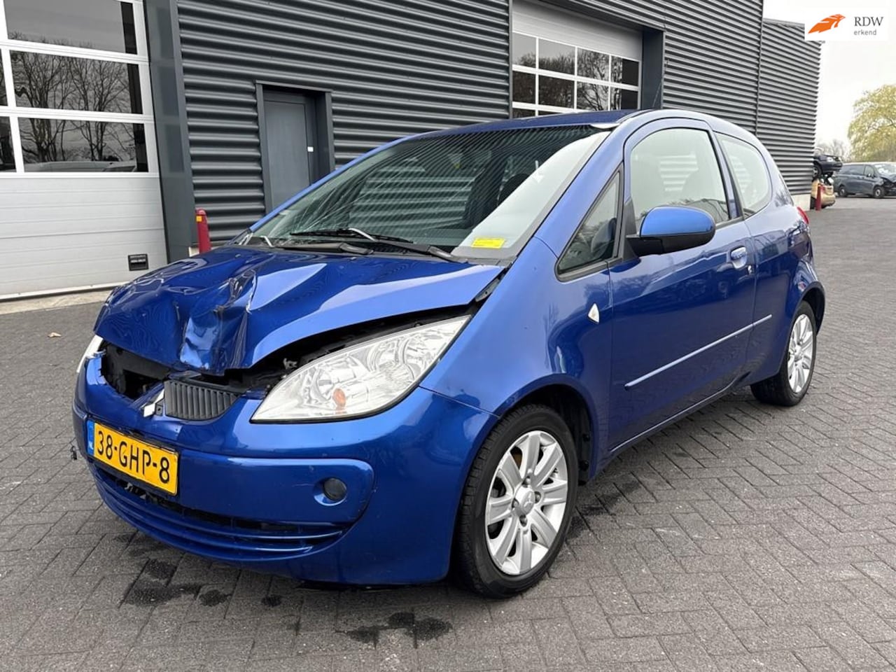 Mitsubishi Colt - 1.1 Incharge+ - AutoWereld.nl