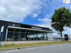 Volkswagen Golf - 8 1.5 eTSI Life DSG IQ Led Navi ACC Apple Carplay