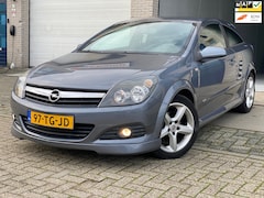 Opel Astra GTC - 1.6 Sport/nap/2e EIG/ dealeronderhouden/ 1jaar apk/ airco/ Cruisecontrol/ EL-ramen