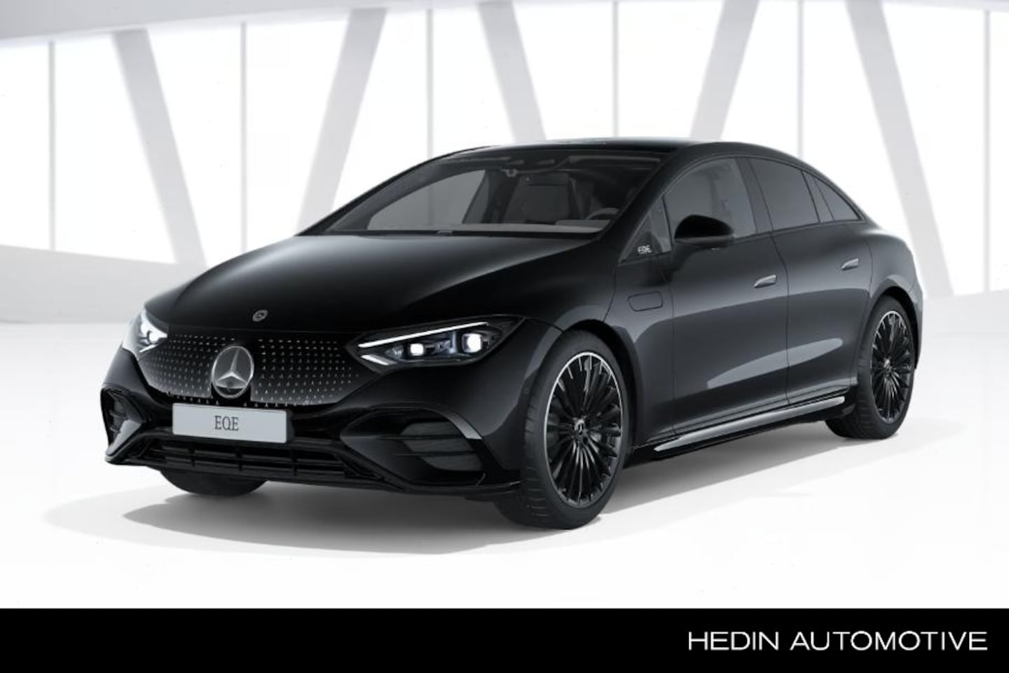 Mercedes-Benz EQE - EQE 300 Business Solution AMG | Premium Pakket | Nightpakket | Winterpakket | Trekhaak | A - AutoWereld.nl
